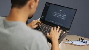 WATCH-TRAILER-5-300x169 Revolutionizing The Office: How AI Is Powering The Future Of Work